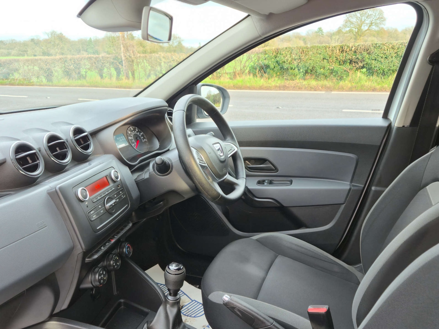 Used Dacia Duster 2018 for sale - 76971031: Photo 29