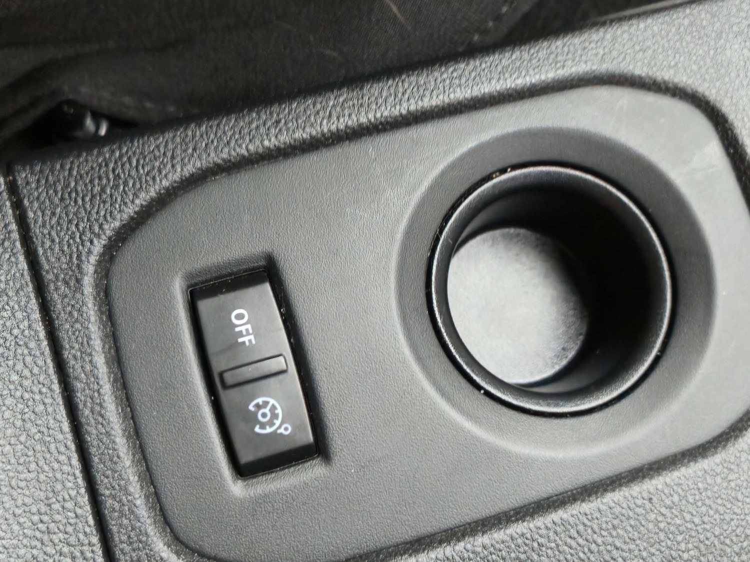 Used Dacia Duster 2018 for sale - 76971031: Photo 36