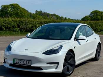 2021 - Model 3 Long Range AWD 4WD 4dr