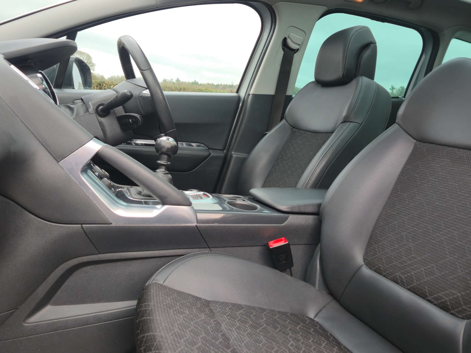 Used Peugeot 3008 2014 for sale - 77303959: Photo 37