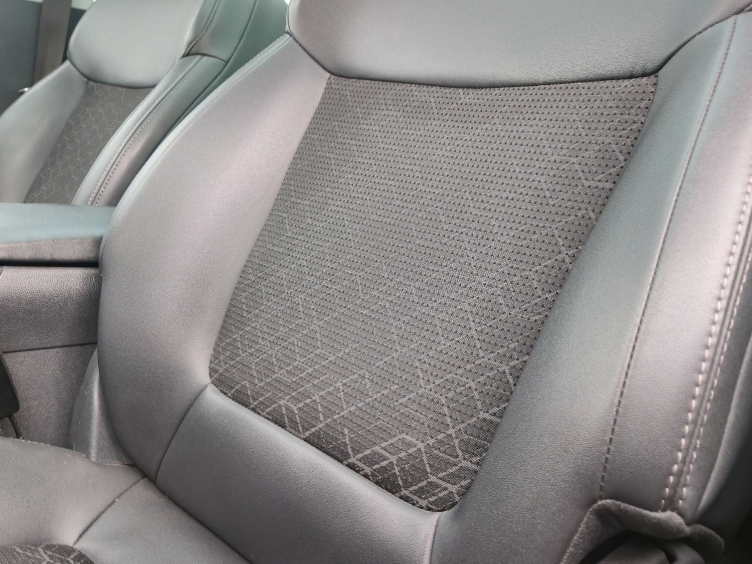 Used Peugeot 3008 2014 for sale - 77303959: Photo 38