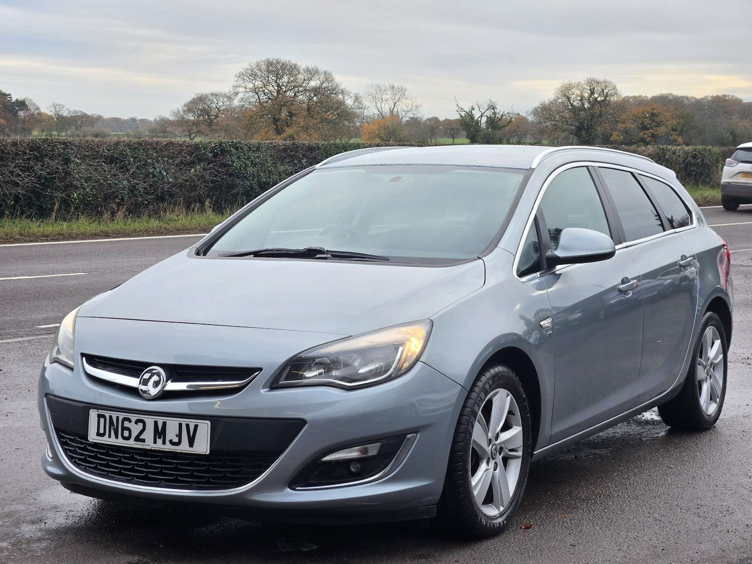 Used Vauxhall Astra 2012 for sale - 76830913: Photo 2
