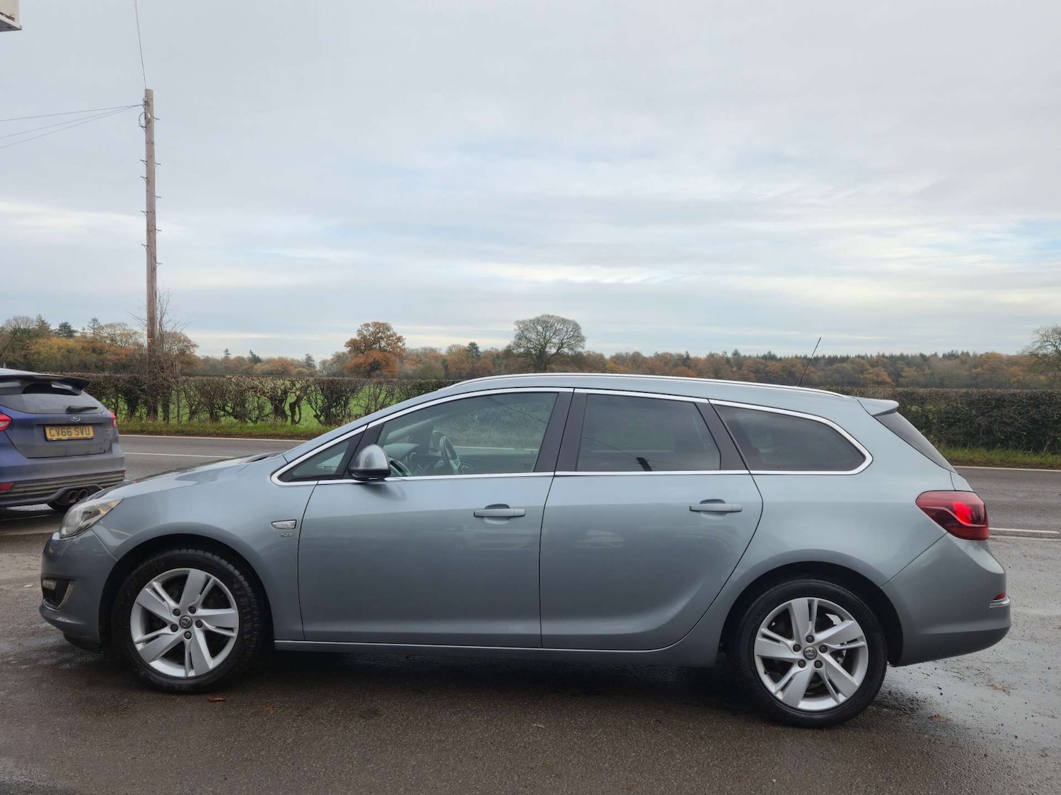 Used Vauxhall Astra 2012 for sale - 76830913: Photo 3