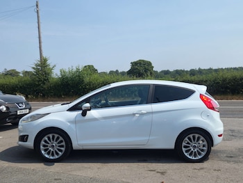 Used Ford Fiesta 2013 for sale - 79238218: Photo