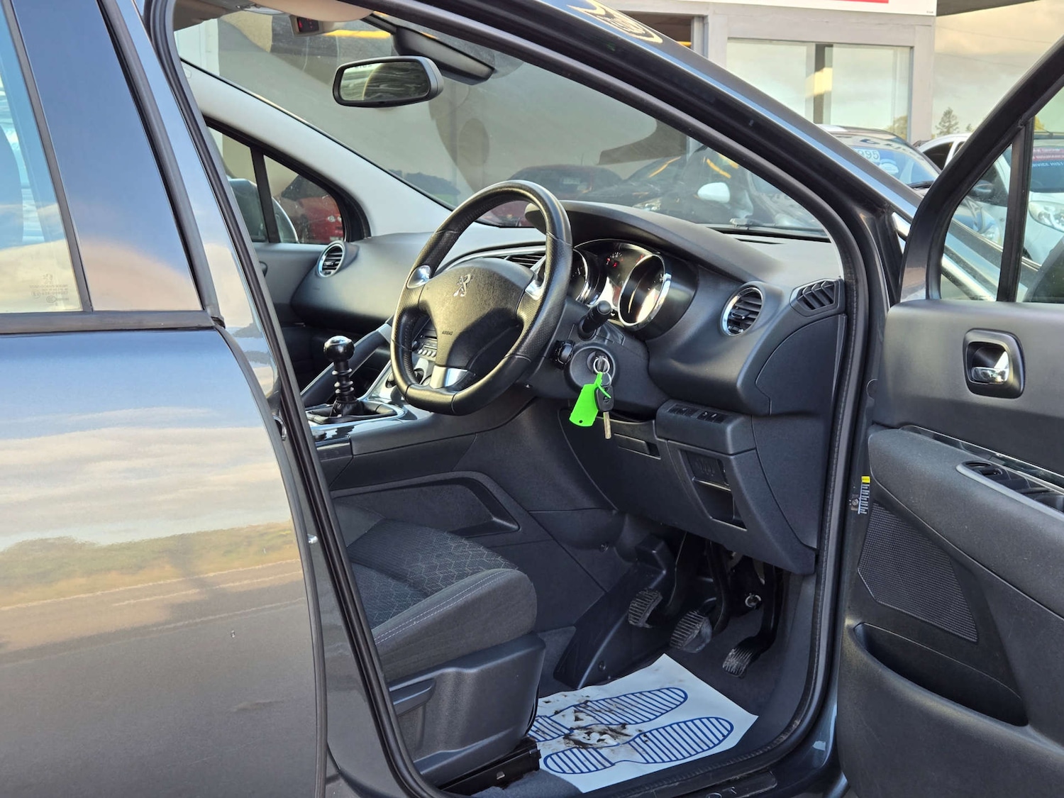 Used Peugeot 3008 2016 for sale - 76412615: Photo 16