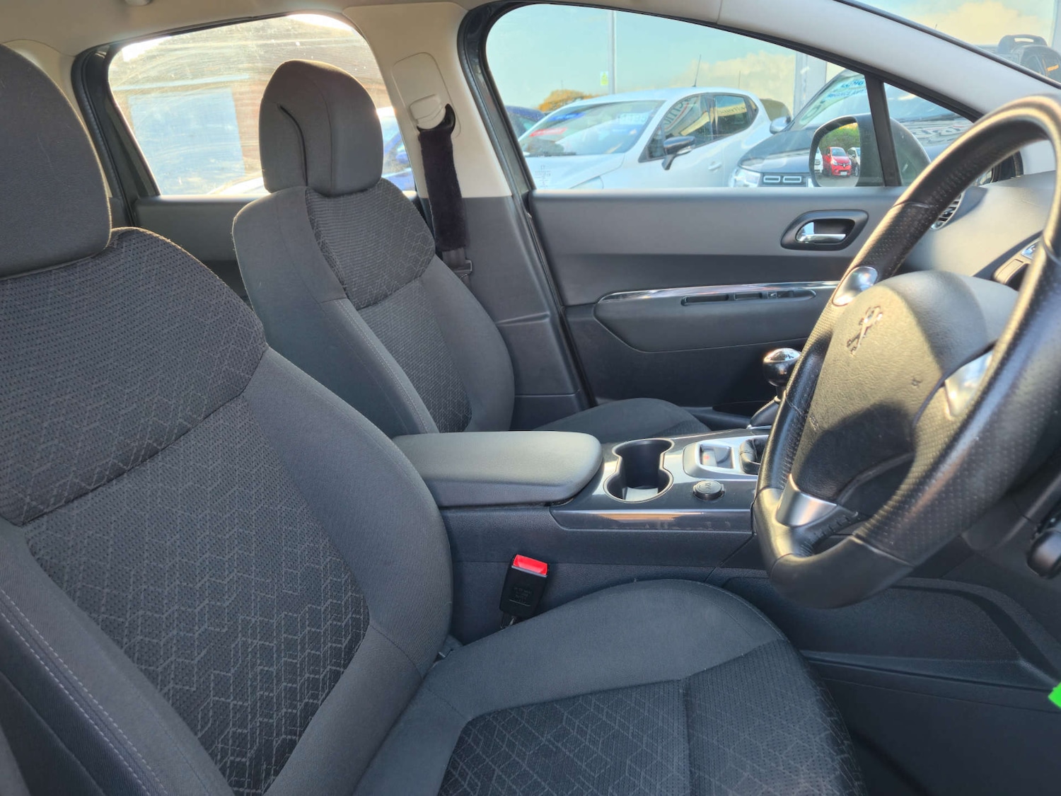 Used Peugeot 3008 2016 for sale - 76412615: Photo 19