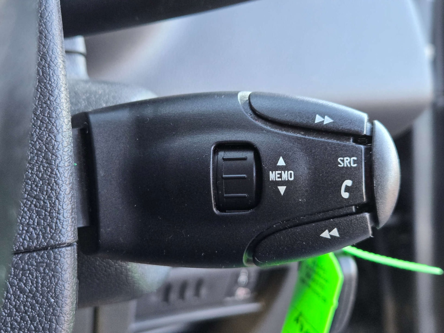 Used Peugeot 3008 2016 for sale - 76412615: Photo 35