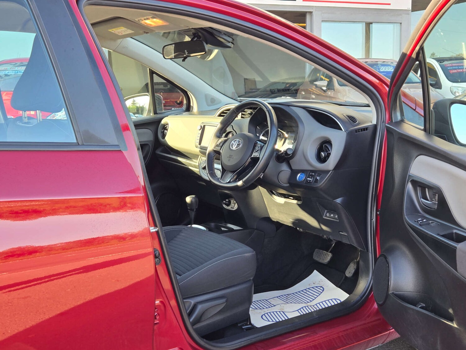 Used Toyota Yaris 2019 for sale - 76601480: Photo 17