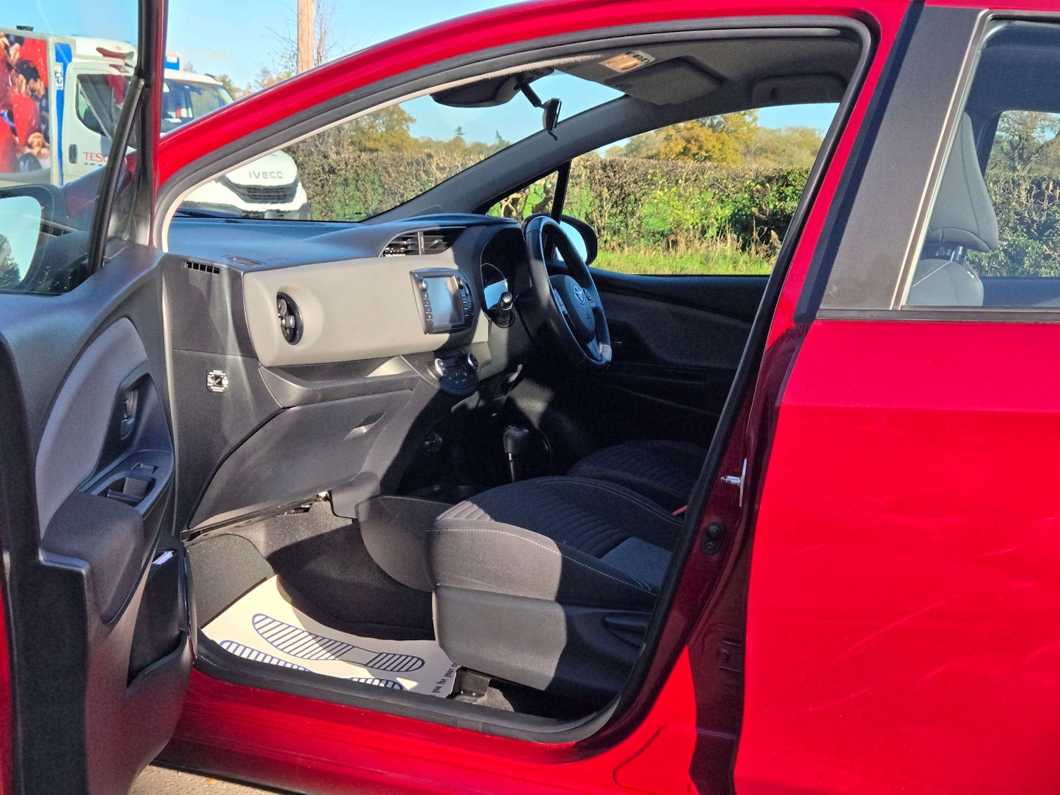 Used Toyota Yaris 2019 for sale - 76601480: Photo 26