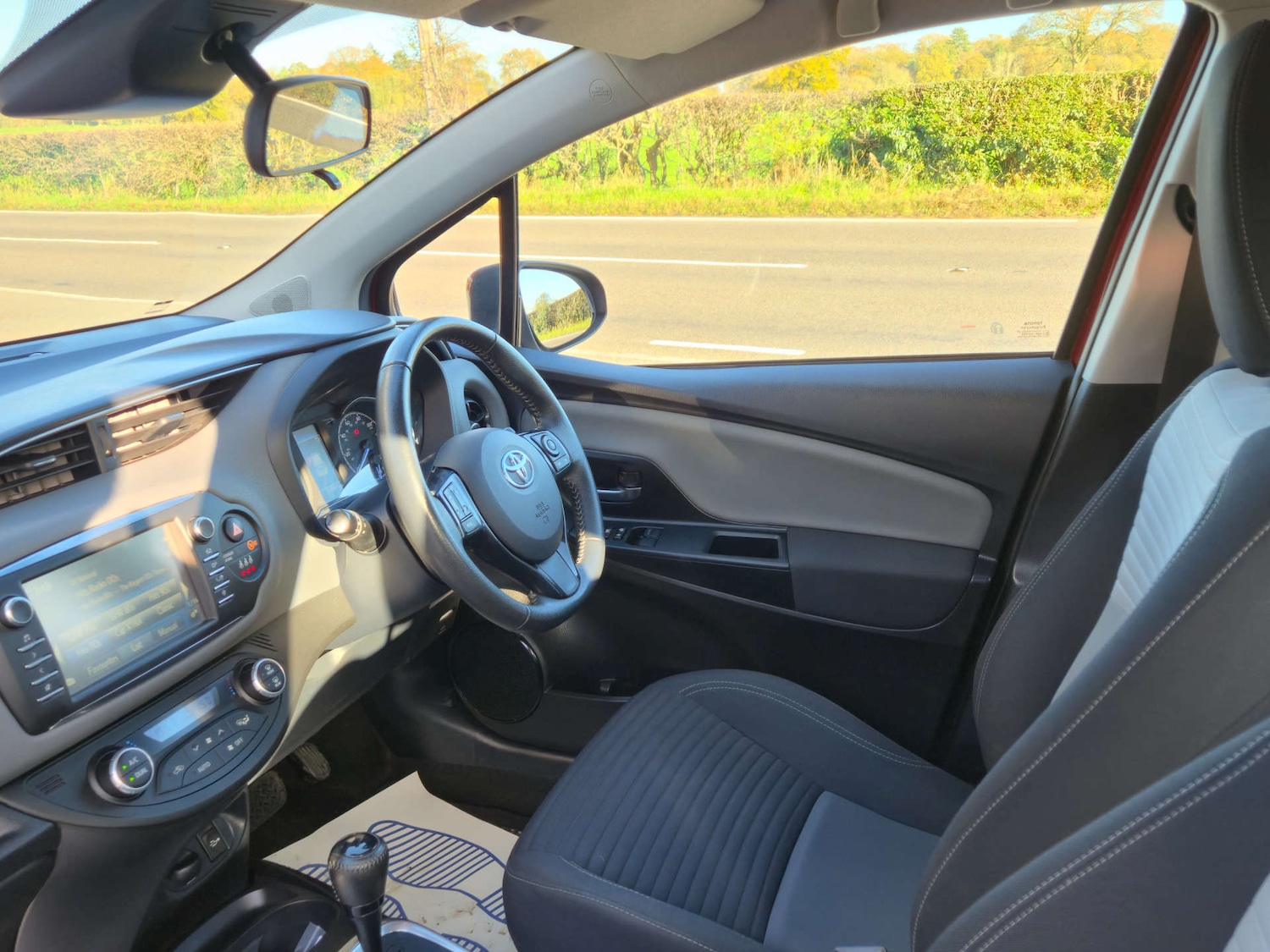 Used Toyota Yaris 2019 for sale - 76601480: Photo 29