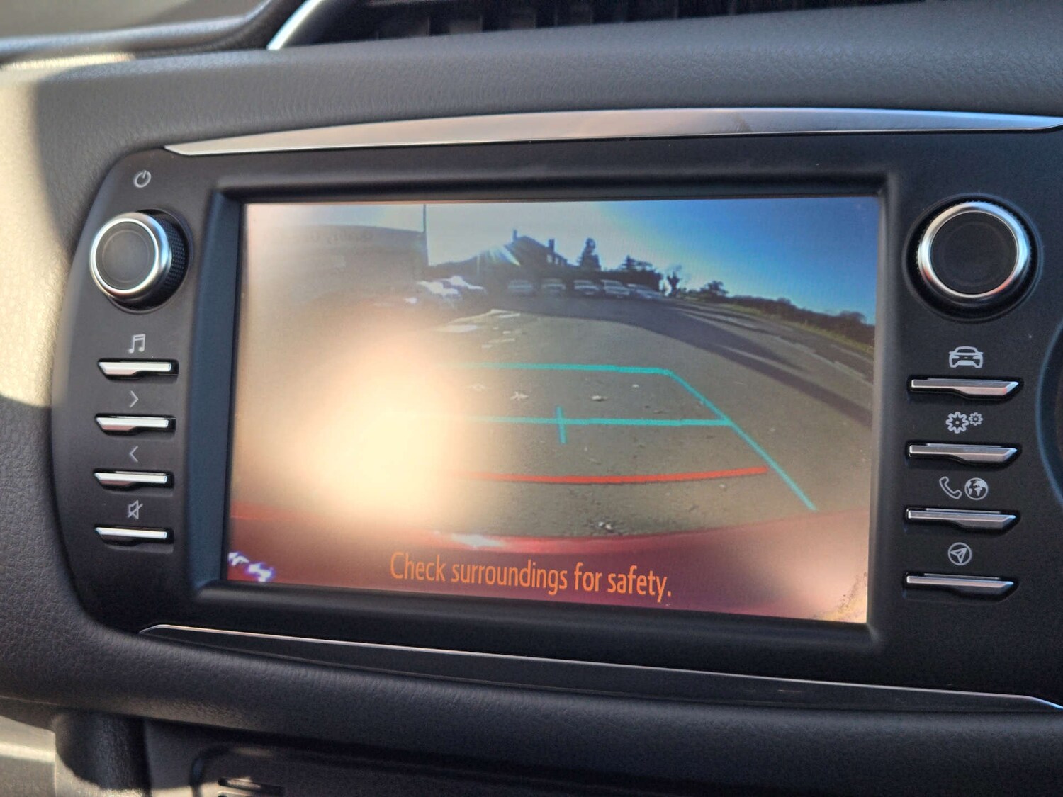 Used Toyota Yaris 2019 for sale - 76601480: Photo 33