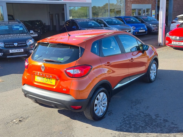 Used Renault Captur 2015 for sale - 76174352: Photo 15