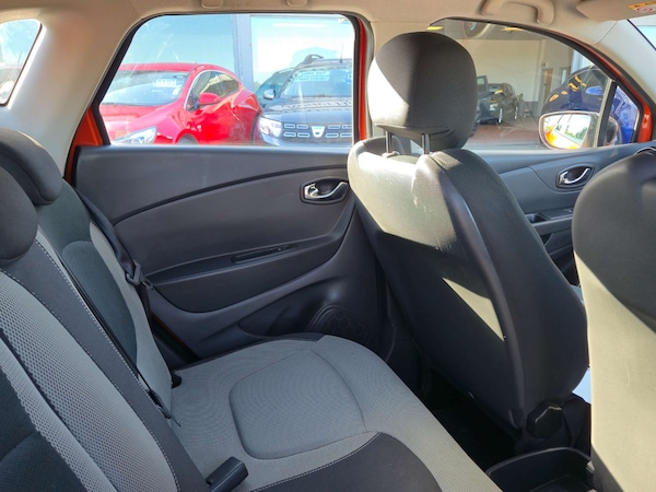 Used Renault Captur 2015 for sale - 76174352: Photo 22