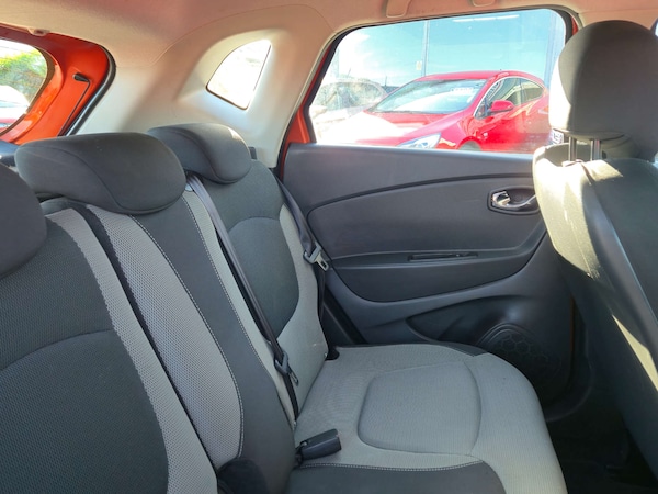 Used Renault Captur 2015 for sale - 76174352: Photo 23