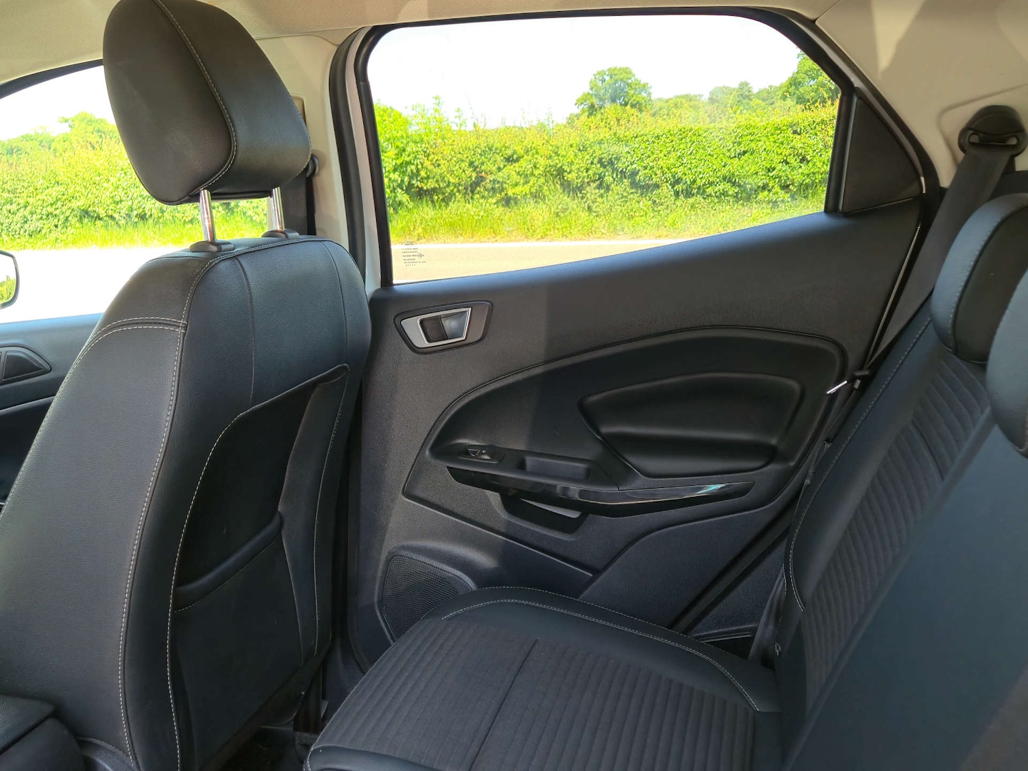 Used Ford Ecosport 2019 for sale - 76278357: Photo 26