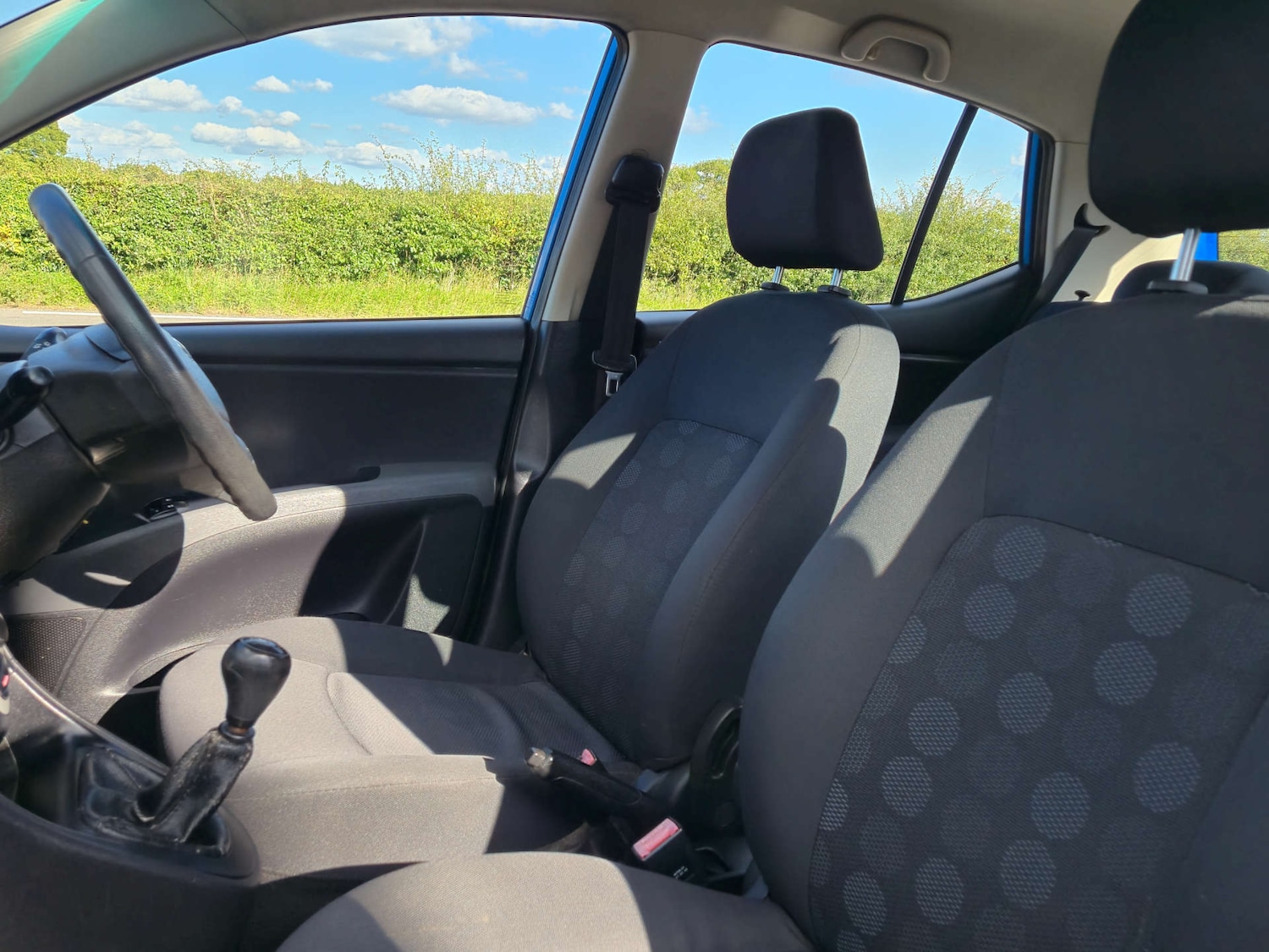 Used Hyundai i10 2010 for sale - 76602114: Photo 30