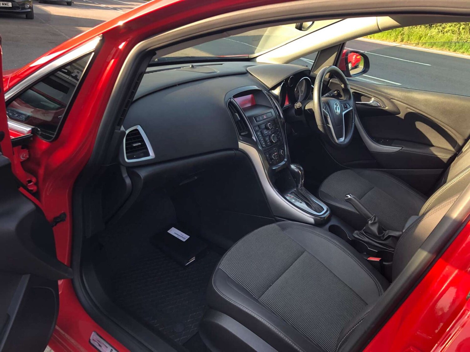 Used Vauxhall Astra 2013 for sale - 76599679: Photo 11