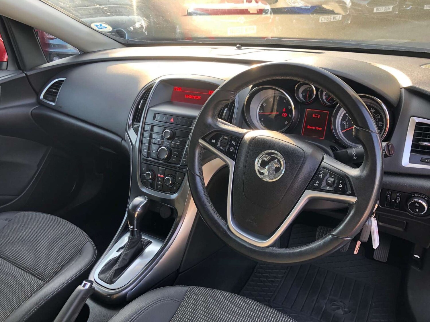 Used Vauxhall Astra 2013 for sale - 76599679: Photo 7