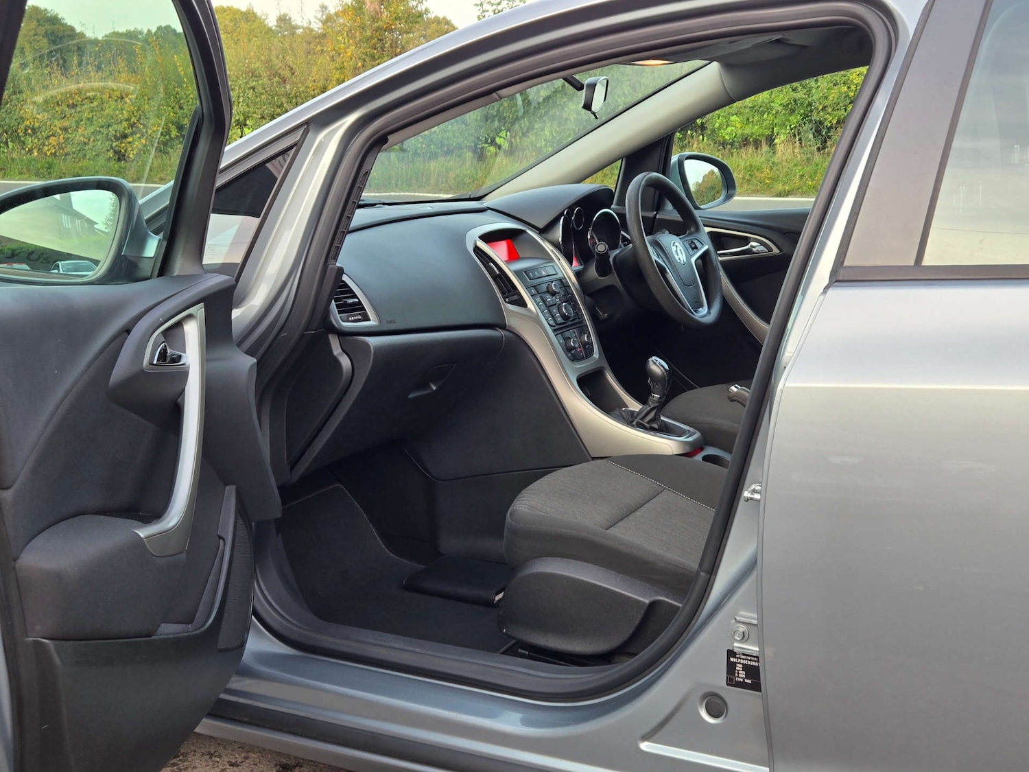 Used Vauxhall Astra 2011 for sale - 76330100: Photo 17