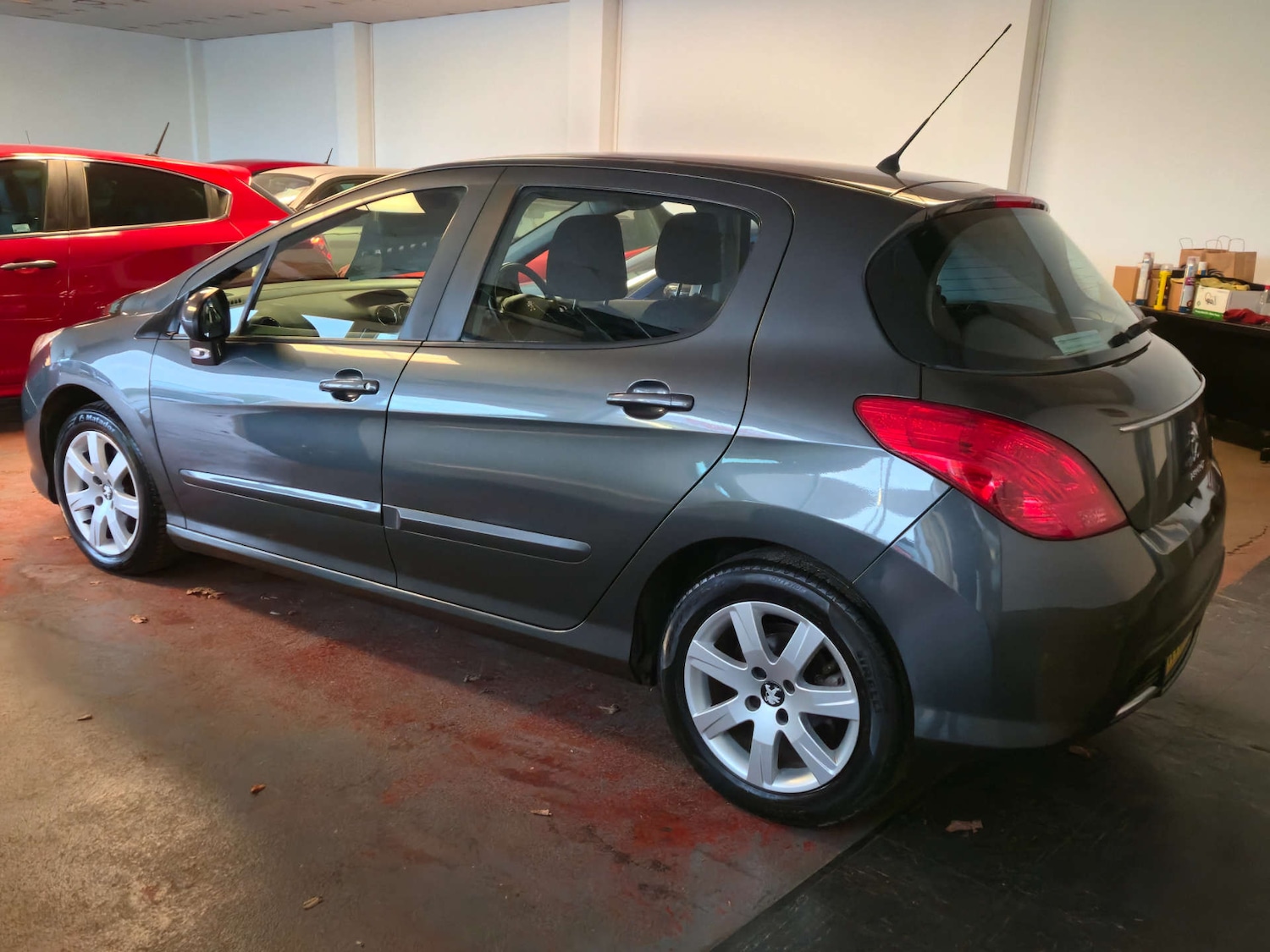 Used Peugeot 308 2012 for sale - 76414861: Photo 3