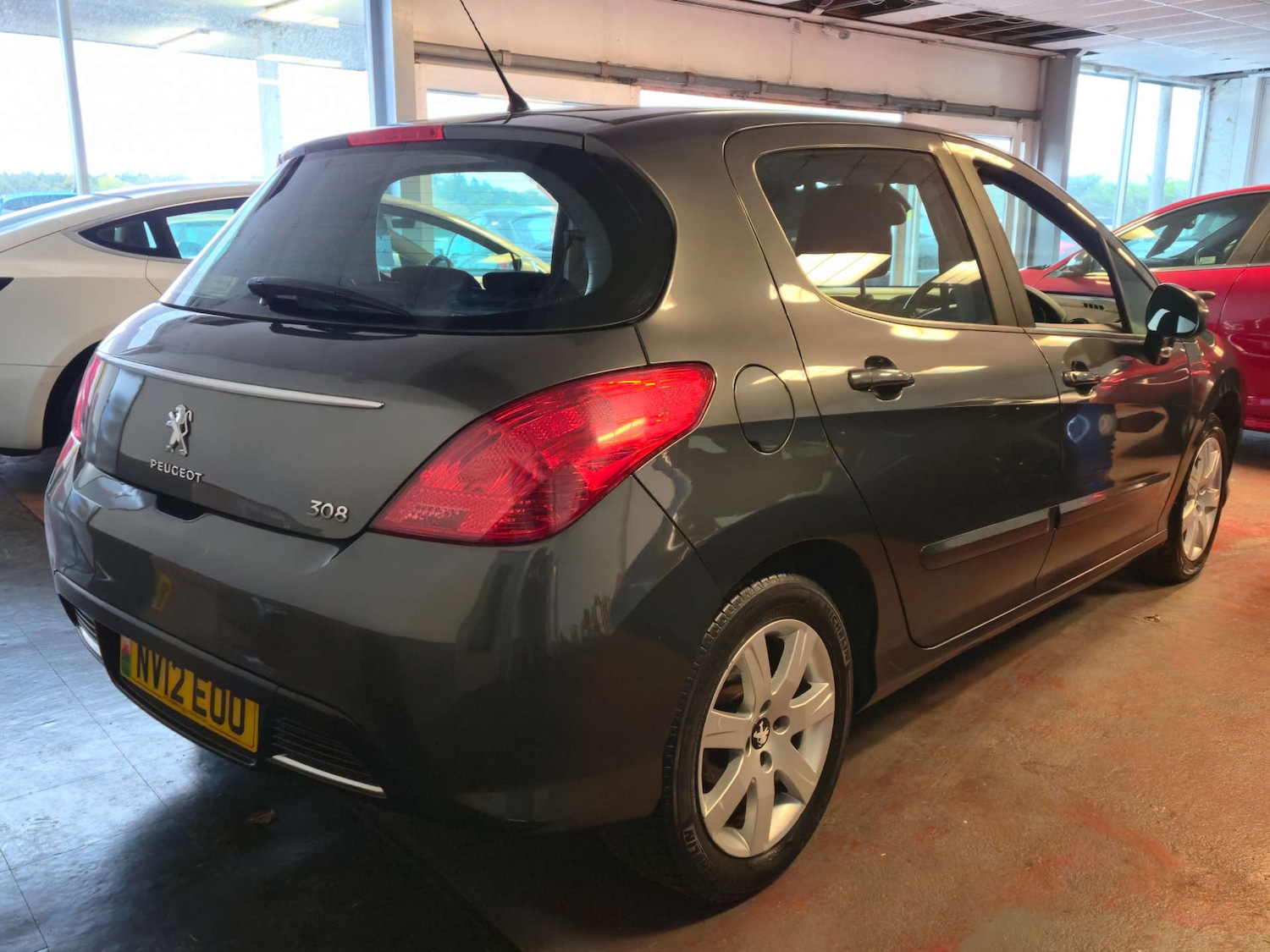Used Peugeot 308 2012 for sale - 76414861: Photo 4