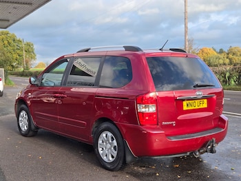 Used Kia Sedona 2010 for sale - 76447055: Photo