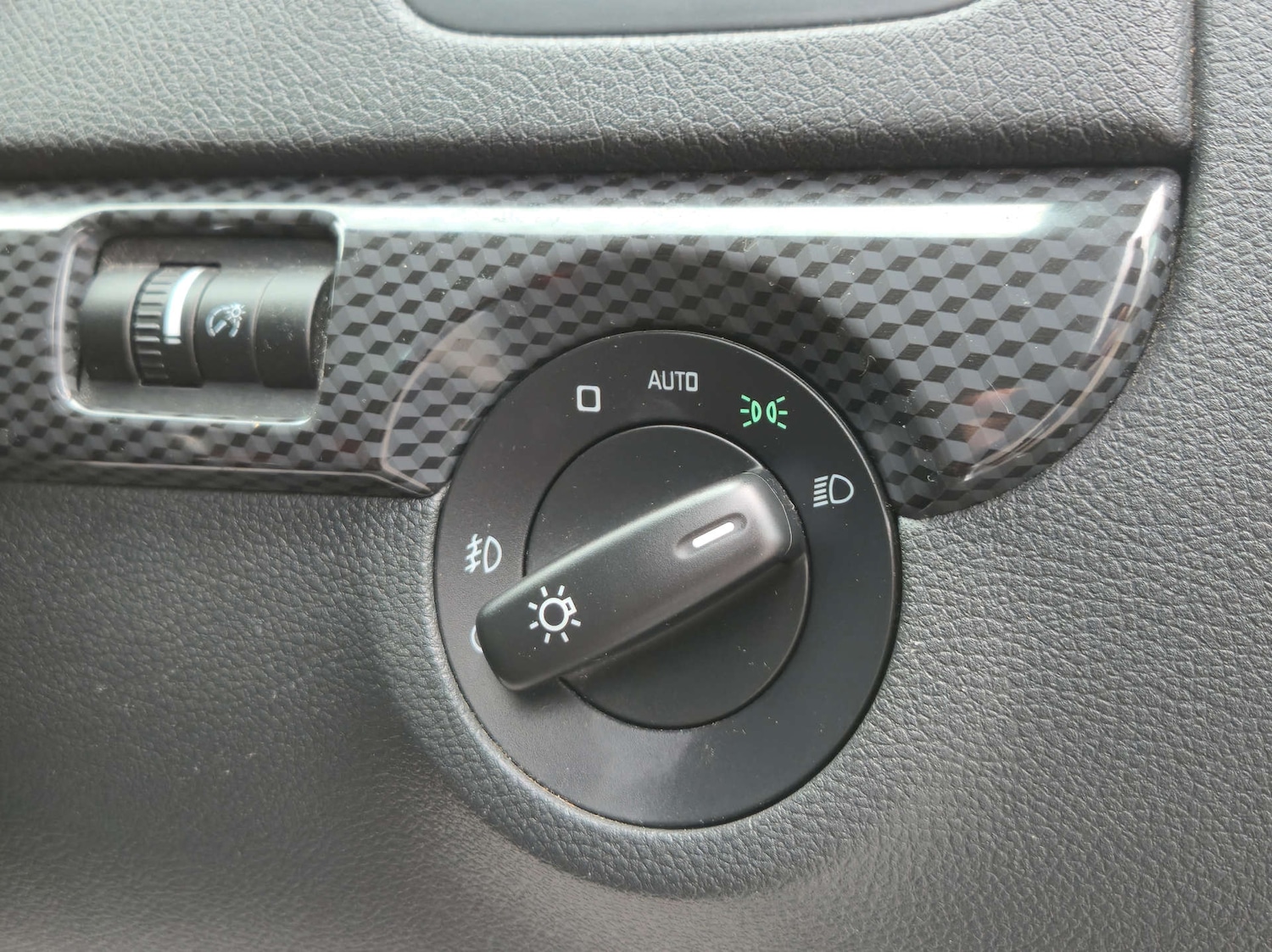 Used Skoda Yeti 2015 for sale - 78122991: Photo 23