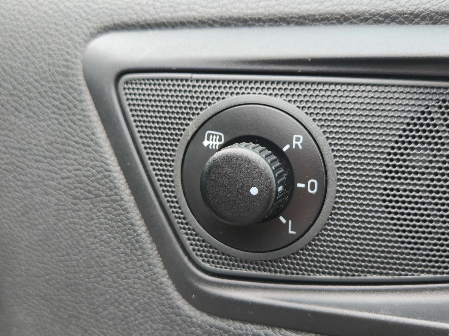 Used Skoda Yeti 2015 for sale - 78122991: Photo 25