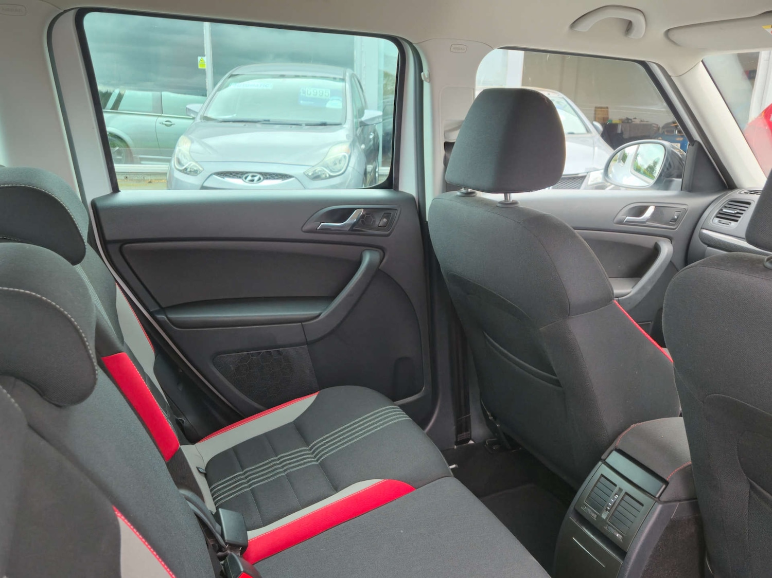 Used Skoda Yeti 2015 for sale - 78122991: Photo 26