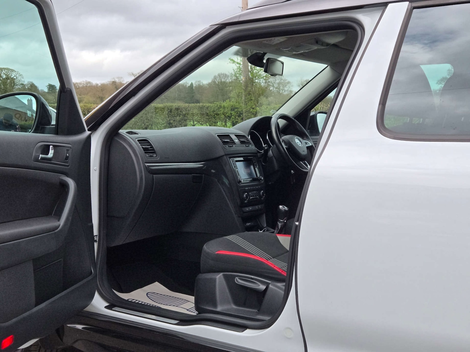 Used Skoda Yeti 2015 for sale - 78122991: Photo 30