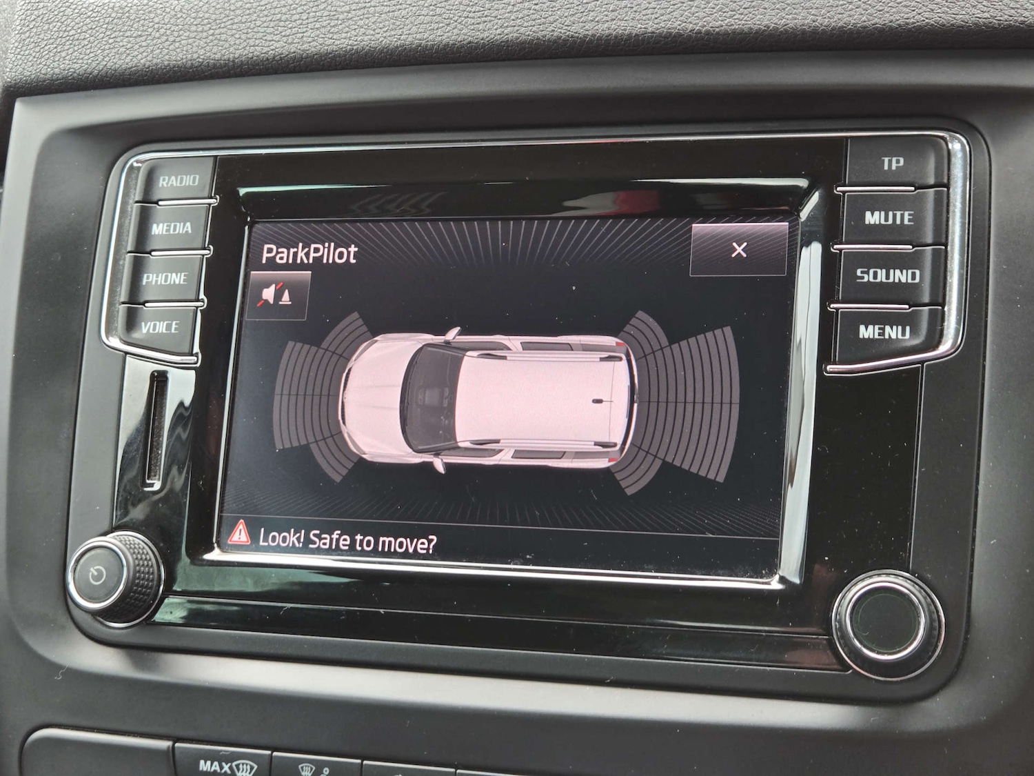 Used Skoda Yeti 2015 for sale - 78122991: Photo 39