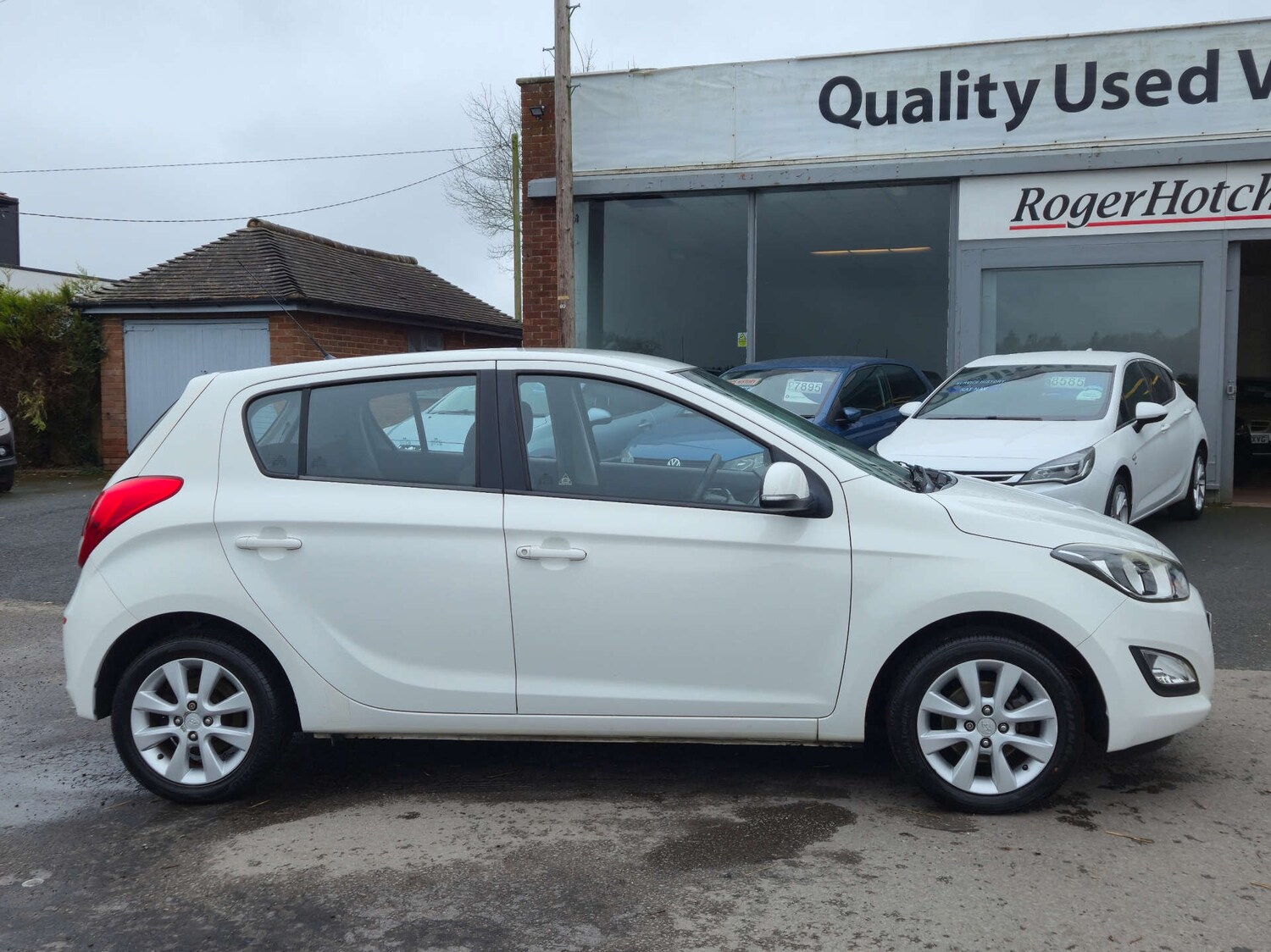 Used Hyundai i20 2013 for sale - 77785322: Photo 7