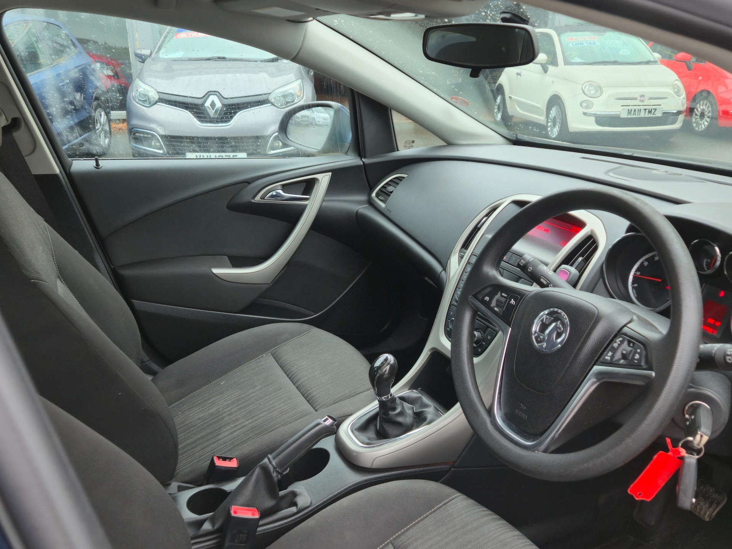 Used Vauxhall Astra 2011 for sale - 77690677: Photo 18