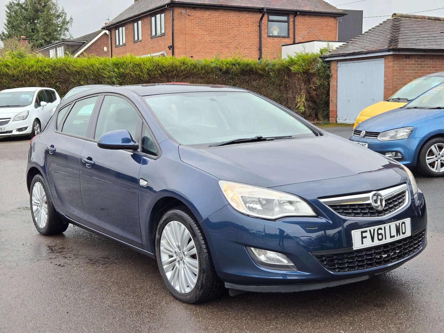 Used Vauxhall Astra 2011 for sale - 77690677: Photo 8