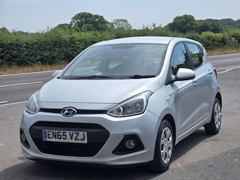 Used Hyundai i10 2015 for sale - 79186258: Photo