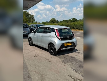 Used Toyota AYGO 2018 for sale - 79170884: Photo