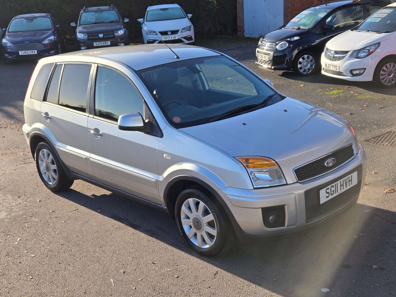 Used Ford Fusion 2011 for sale - 76653960: Photo 15