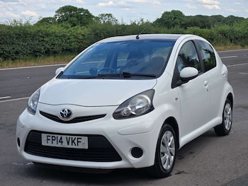 Used Toyota AYGO 2014 for sale - 79035236: Photo
