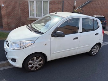 Used Hyundai i10 2013 for sale - 79278142: Photo