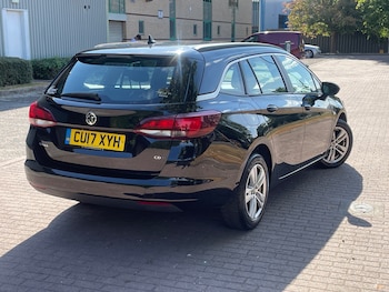 Used Vauxhall Astra 2017 for sale - 79465543: Photo