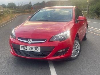 Used Vauxhall Astra 2015 for sale - 79324104: Photo