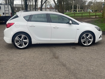 Used Vauxhall Astra 2015 for sale - 78722186: Photo
