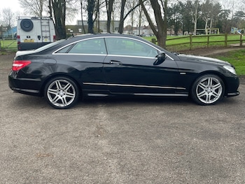 Used Mercedes-Benz E Class 2011 for sale - 78716843: Photo