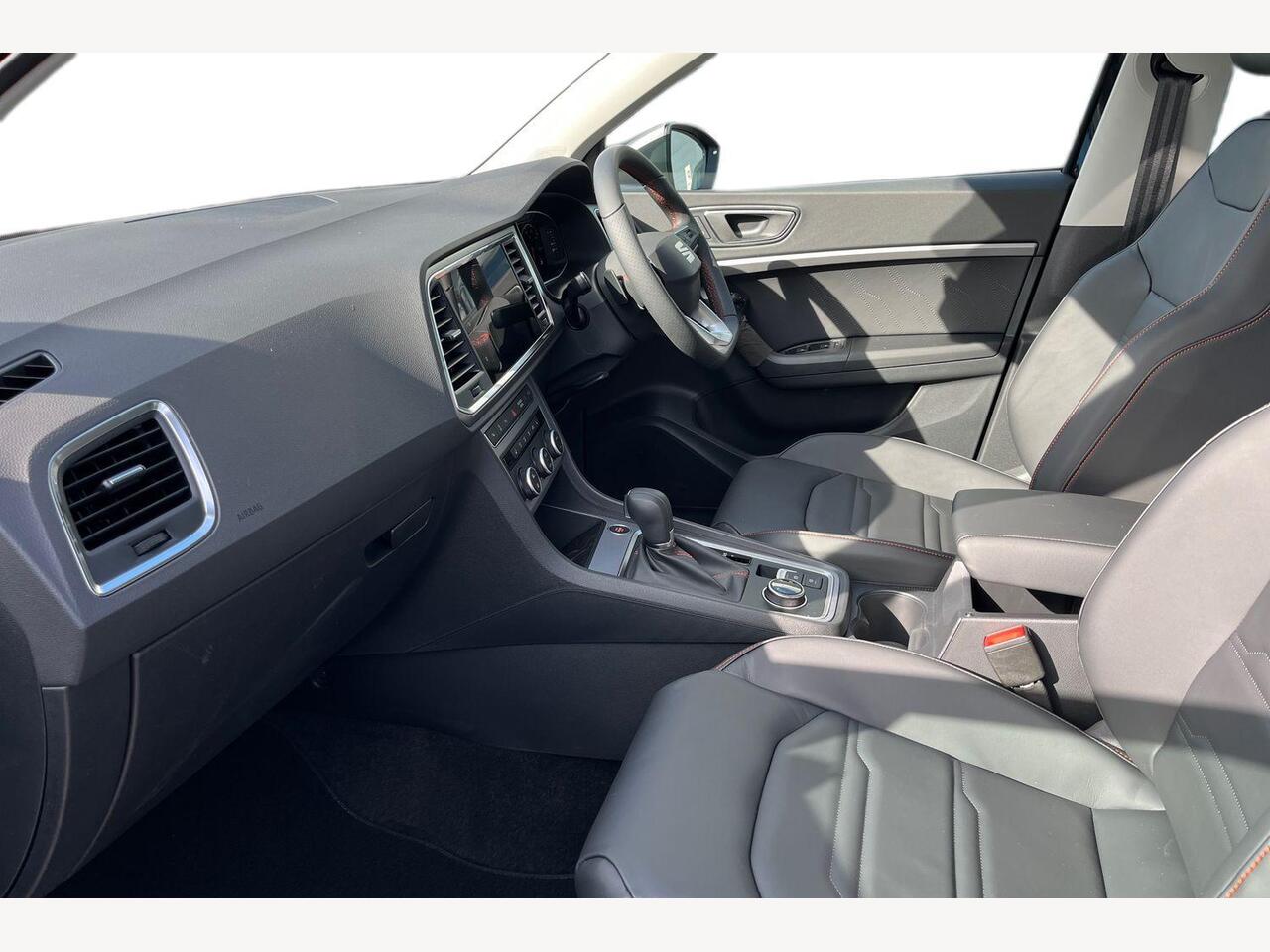 Used SEAT Ateca 2025 for sale - 77018168: Photo 2