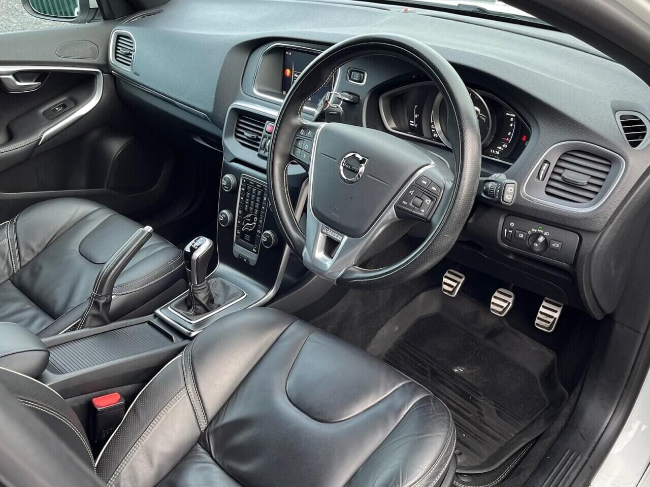 Used Volvo V40 2019 for sale - 77754868: Photo 10