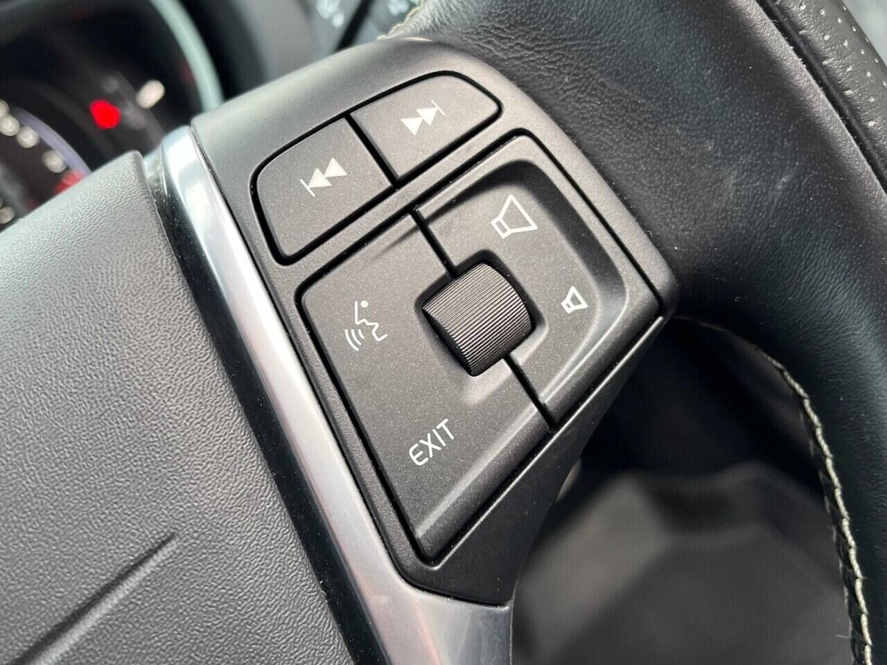 Used Volvo V40 2019 for sale - 77754868: Photo 21