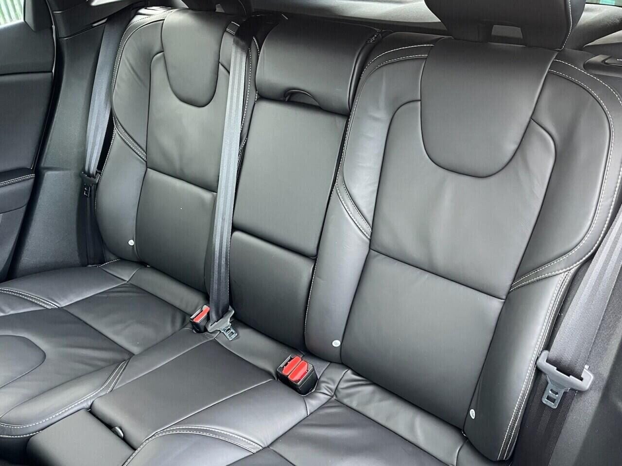 Used Volvo V40 2019 for sale - 77754868: Photo 27