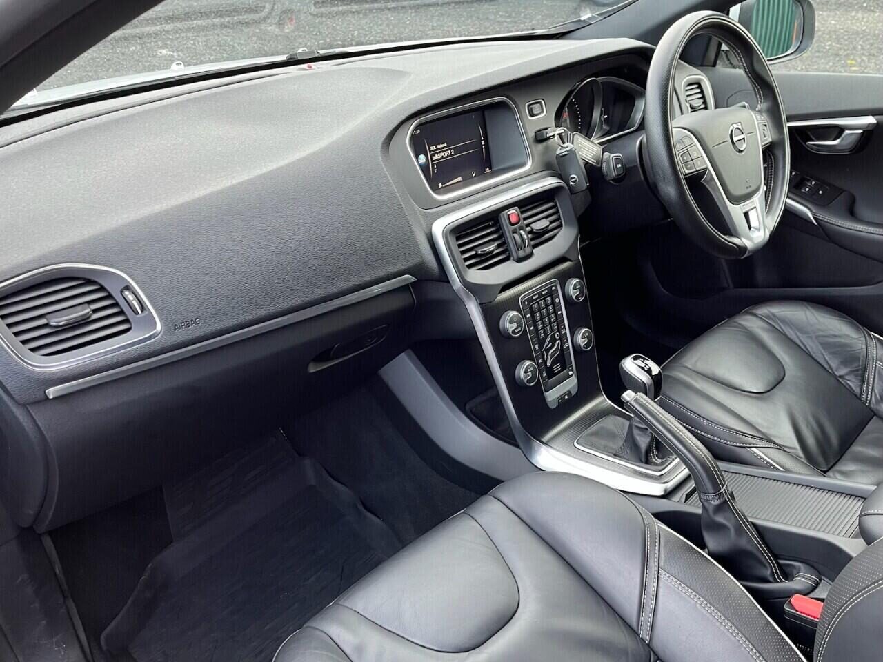 Used Volvo V40 2019 for sale - 77754868: Photo 28