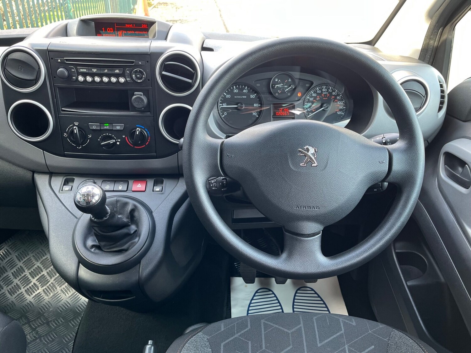 Used Peugeot Partner 2018 for sale - 77932758: Photo 16