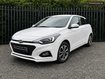 Used Hyundai i20 2018 for sale - 79515419: Photo